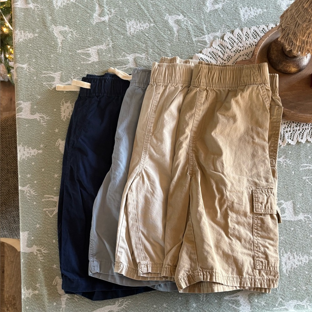 Children’s Place set of 4 in Navy, Gray, and Tan. Husky